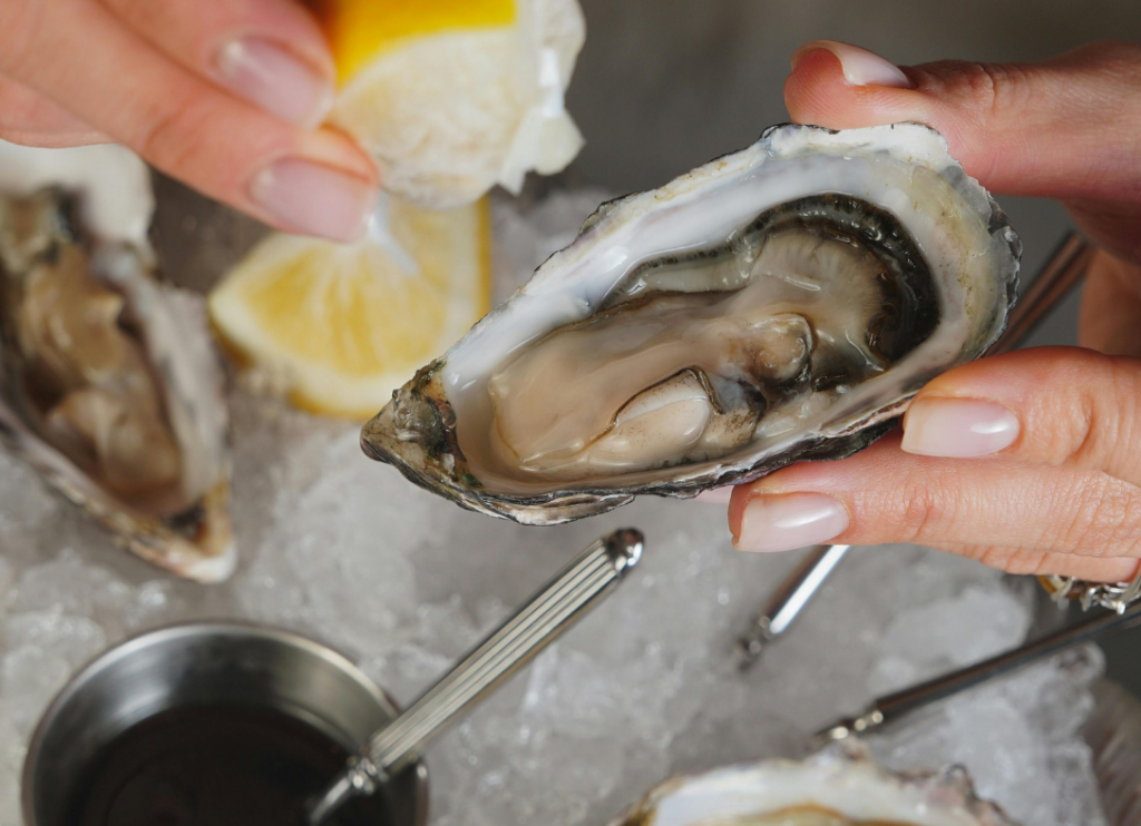 sustainable seafood including oysters